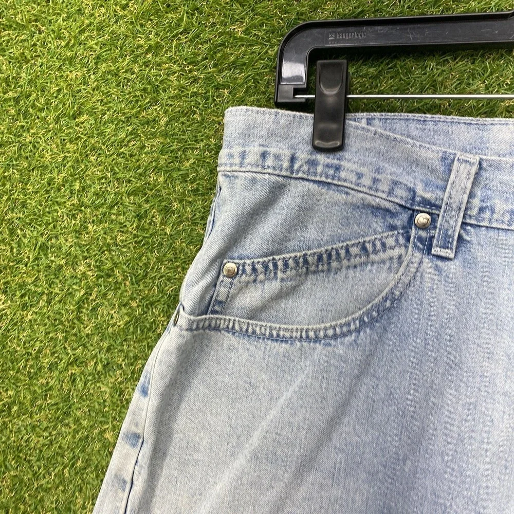 Vintage Levis Jean Shorts Mens 42 L2 Silver Tab Baggy Fit Skater JNCO Light Wash